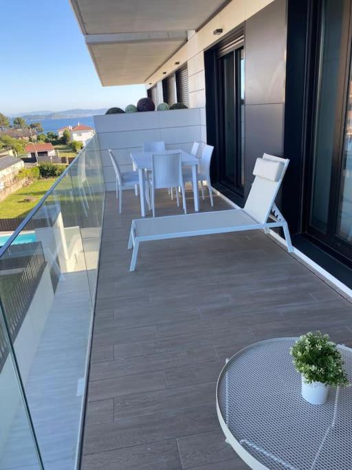 Precioso Apartamento Con Terraza Y Piscina En Portonovo-Sanxenxo 外观 照片