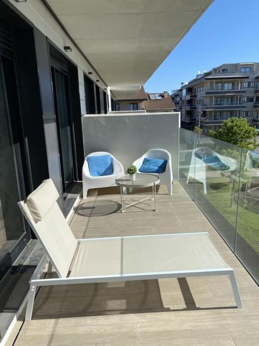 Precioso Apartamento Con Terraza Y Piscina En Portonovo-Sanxenxo 外观 照片