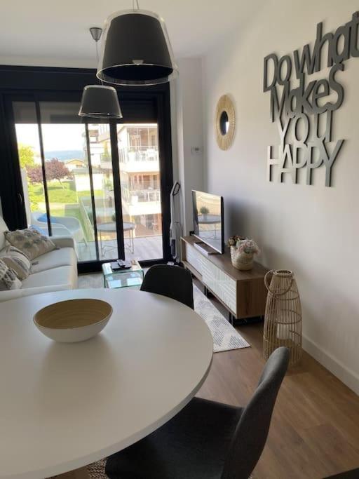 Precioso Apartamento Con Terraza Y Piscina En Portonovo-Sanxenxo 外观 照片