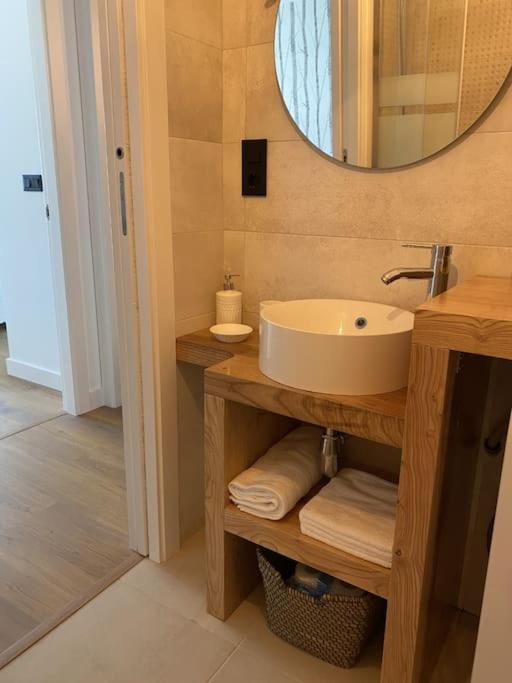 Precioso Apartamento Con Terraza Y Piscina En Portonovo-Sanxenxo 外观 照片