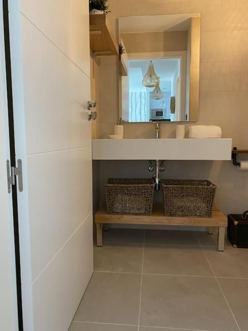Precioso Apartamento Con Terraza Y Piscina En Portonovo-Sanxenxo 外观 照片