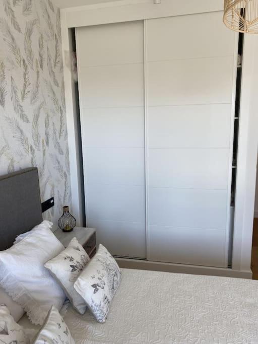 Precioso Apartamento Con Terraza Y Piscina En Portonovo-Sanxenxo 外观 照片