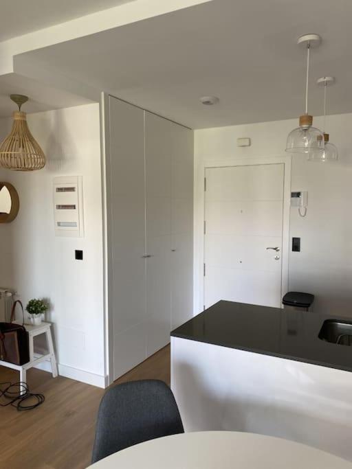 Precioso Apartamento Con Terraza Y Piscina En Portonovo-Sanxenxo 外观 照片